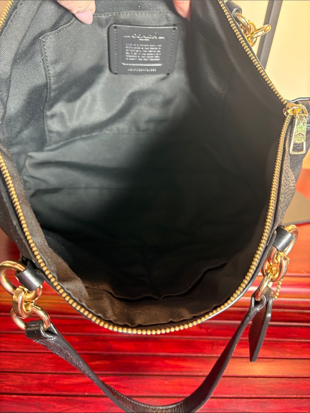 Coach Black Pebbled Leather Bag with Gold Hardware - Picture 6 of 13
